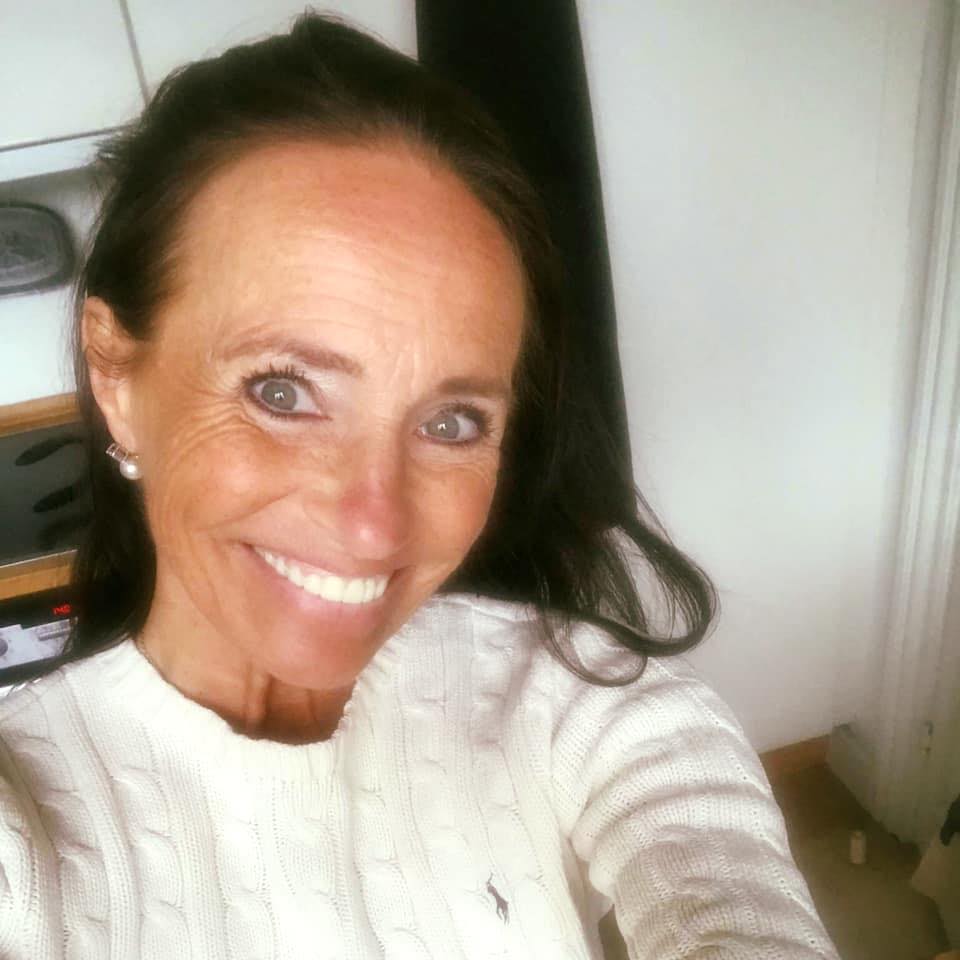 Instruktør i fit mom, pilates, bootcamp og yoga Helena Henneberg.