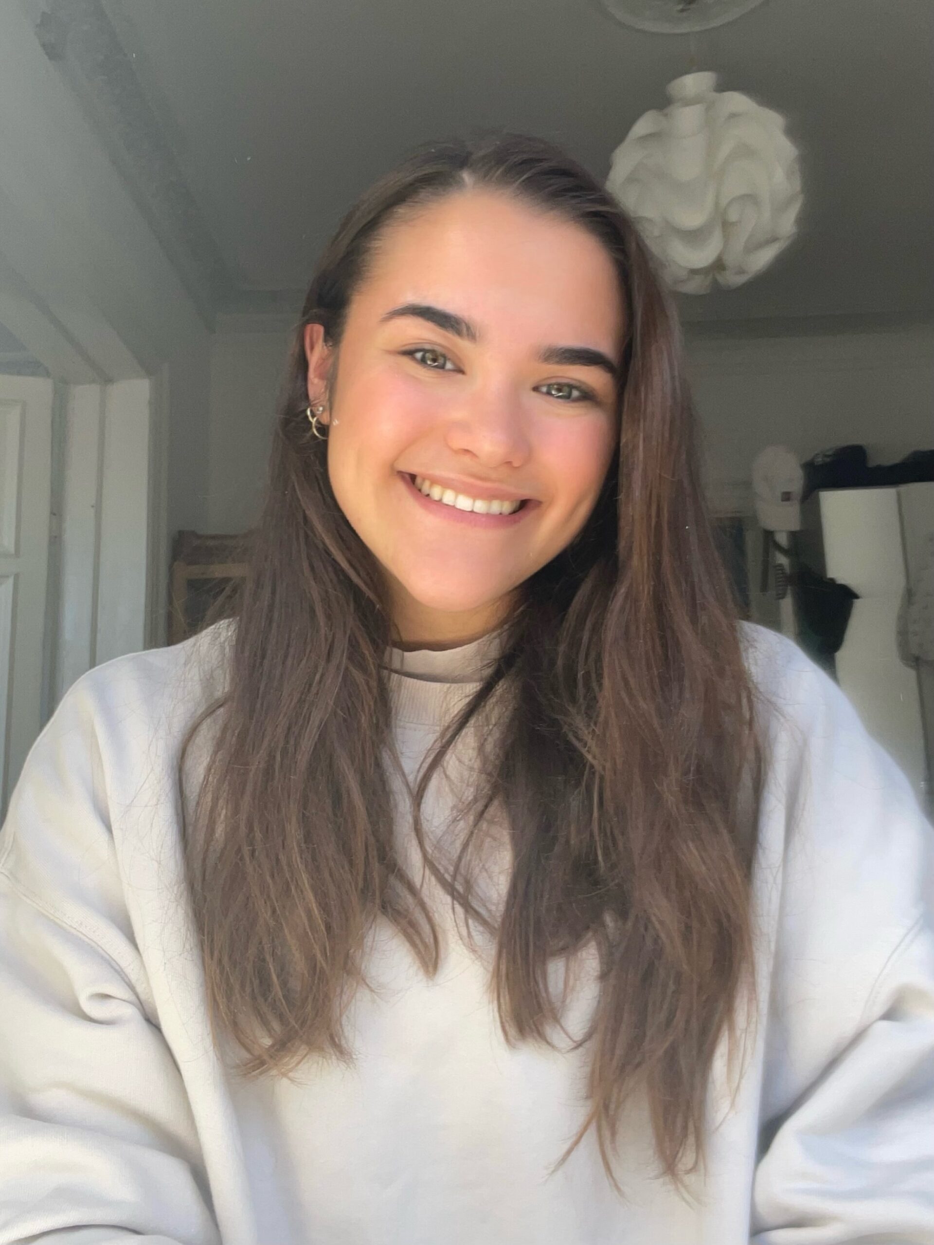 Instruktør i dans og ballet Maja.